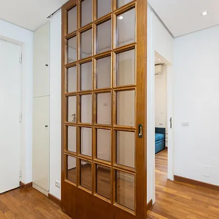 Amazing Via Del Tritone شقة