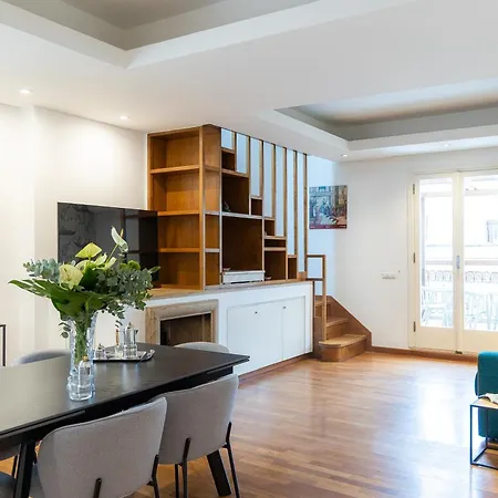 Amazing Via Del Tritone *