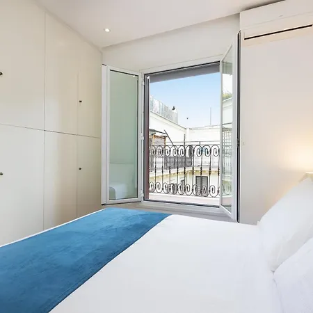 Amazing Via Del Tritone