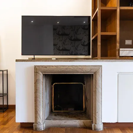 Amazing Via Del Tritone شقة *