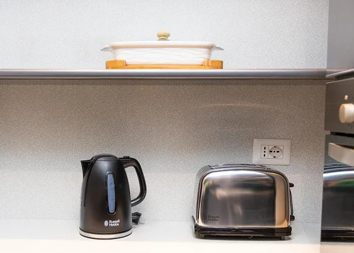 Amazing Via Del Tritone *